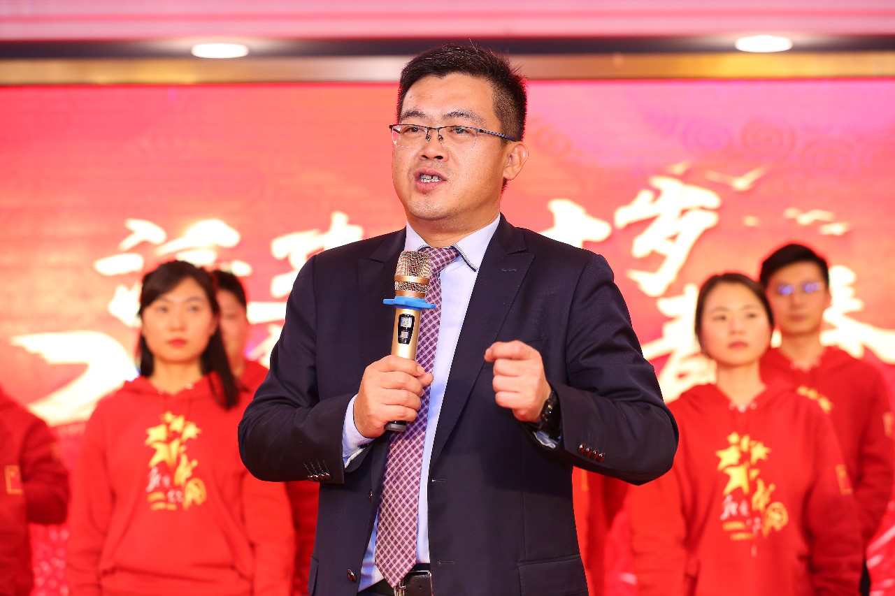 刘力冲