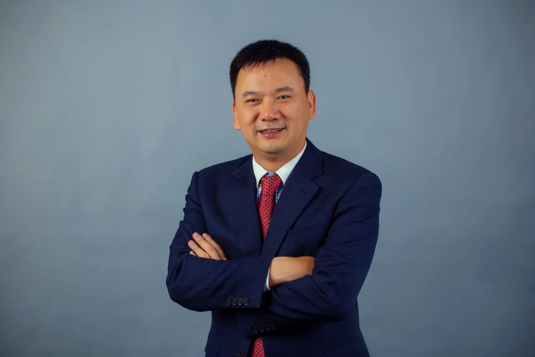 汪董